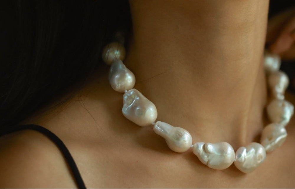 Elegant White Baroque Pearl Necklace, Large Flameball Design, Freshwater Pearl Choker for Bridal & Fashionable Wear, Unique Birthday Gift Idea, Pearl Necklace