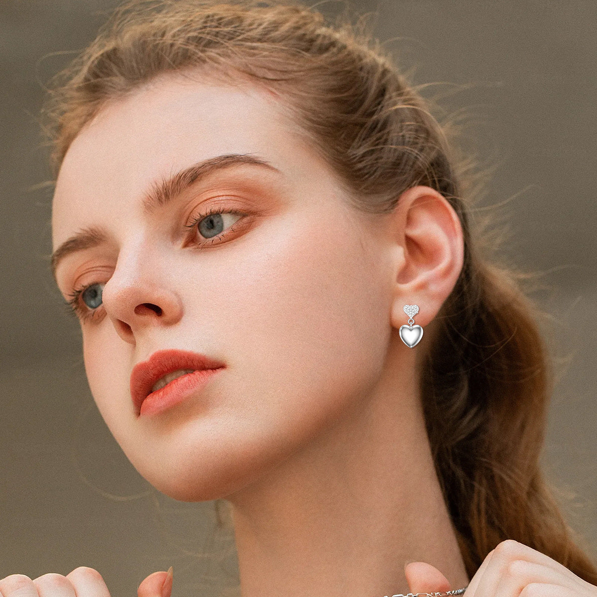 Classic Style 925 Sterling Silvery Heart Dangle Earrings for Women, Synthetic April Birthstone, Lab-created White Gemstone, All-Season Jewelry Gift