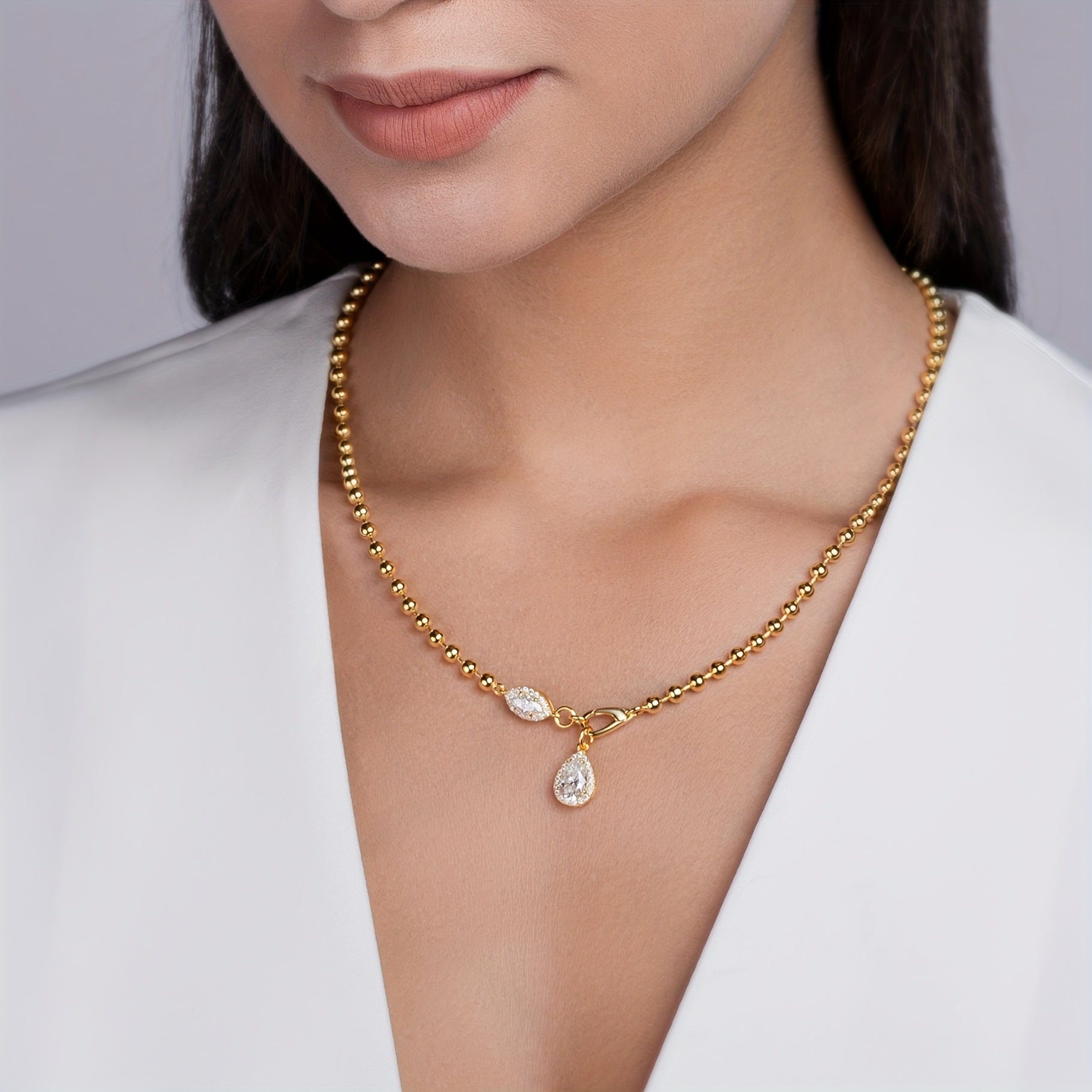 Water Drop-shaped 6*9 Moissanite Pendant Necklace, 925 Sterling Silvery, Suitable for Men And Women, Suitable for Banquets, Parties, International School Friendship Memorials, Graduation Ceremonies, Valentine's Day, Birthday Gifts, Mother's Day Gifts